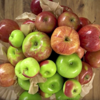 DIY centerpiece using apples from Katie Brown